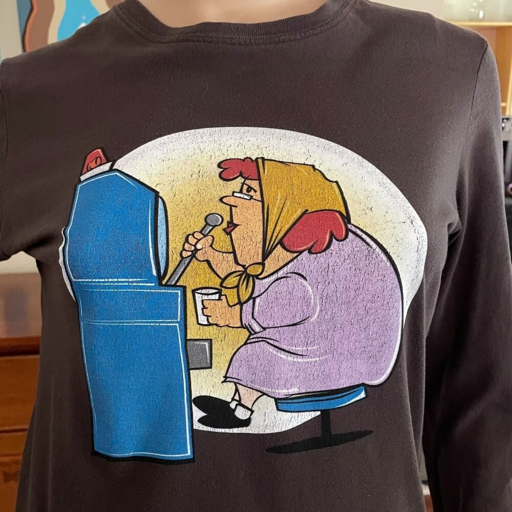 Grandma in Casino Womens Long Sleeve T Shirt Sz S Brown Graphic Funny Comic